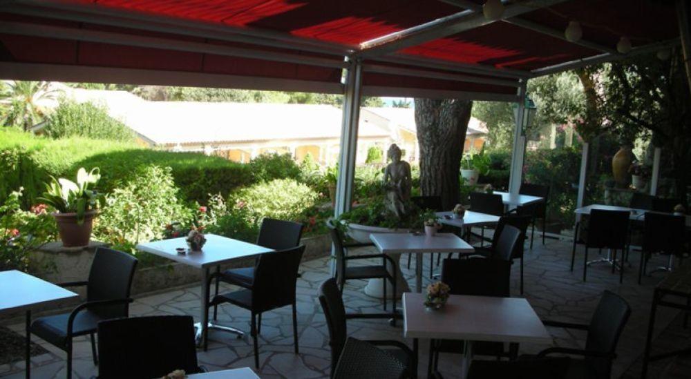 Hotel Castel Garoupe Antibes Exterior foto